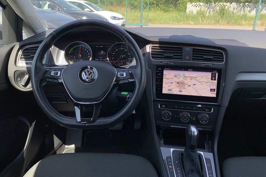 Продам Volkswagen e-Golf Камера,Круїз,Мертвізони+Колеса 2020 года в Львове