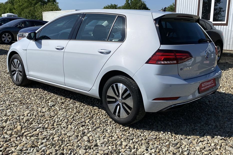 Продам Volkswagen e-Golf 35.8 kWh 100кВт/136 к.с.КОЛЕСА 2019 года в Львове