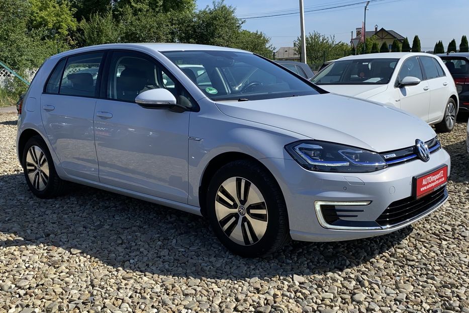 Продам Volkswagen e-Golf 35.8 kWh 100кВт/136 к.с.КОЛЕСА 2019 года в Львове