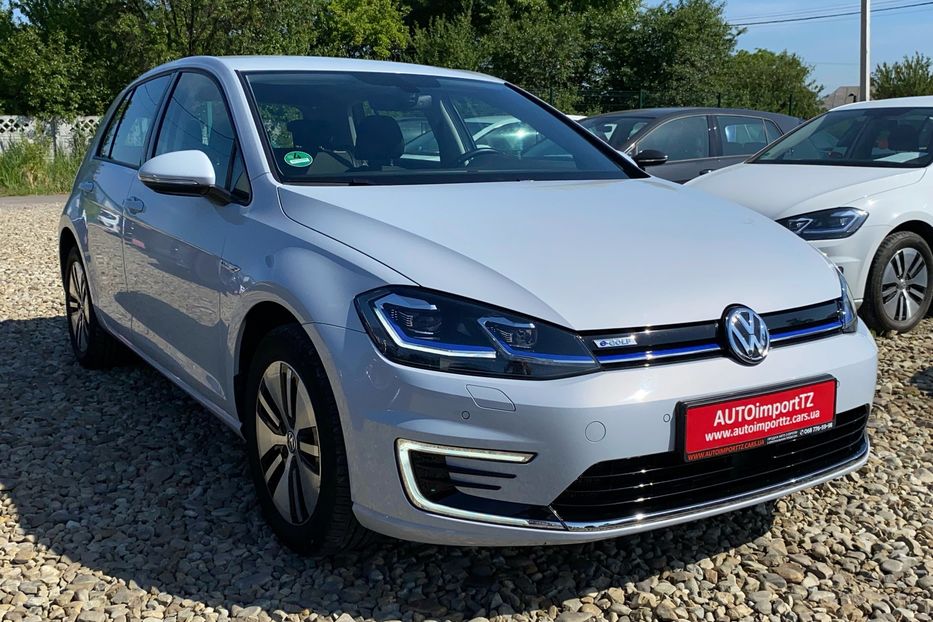 Продам Volkswagen e-Golf 35.8 kWh 100кВт/136 к.с.КОЛЕСА 2019 года в Львове