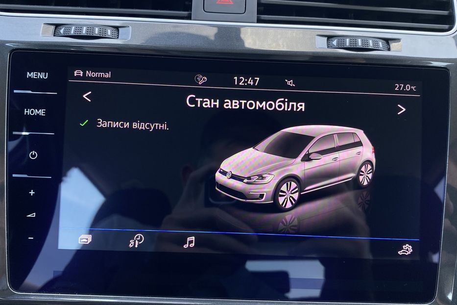 Продам Volkswagen e-Golf 35.8 kWh 100кВт/136 к.с.КОЛЕСА 2019 года в Львове