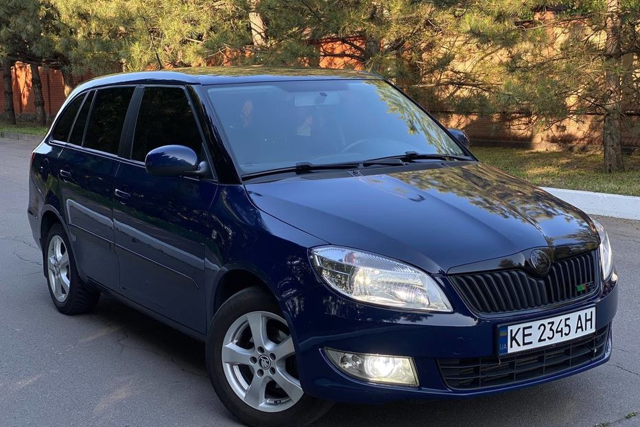 Продам Skoda Fabia 2011 года в Днепре