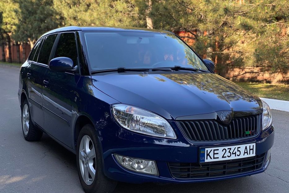 Продам Skoda Fabia 2011 года в Днепре