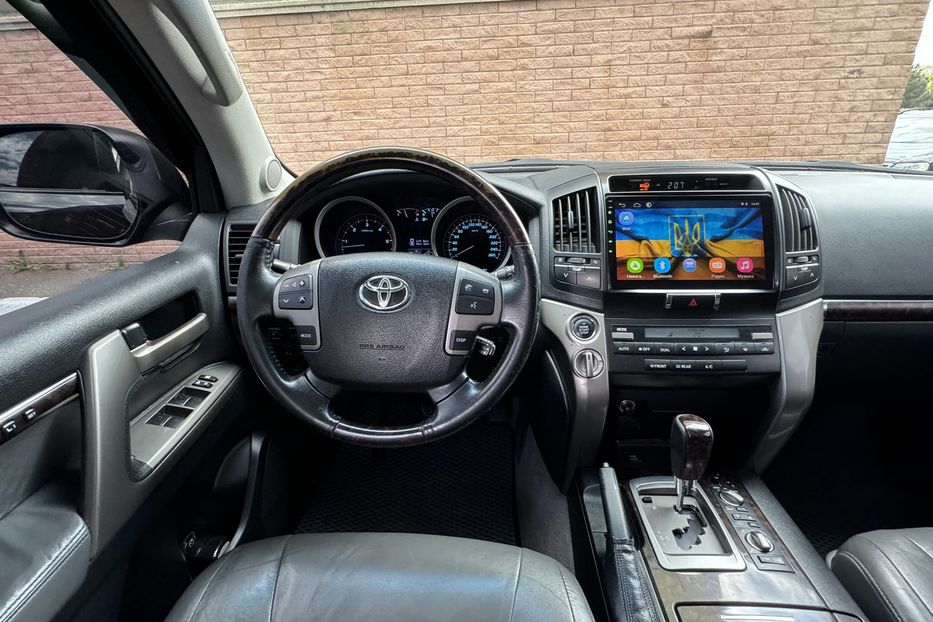 Продам Toyota Land Cruiser 200 Ideal 2011 года в Одессе