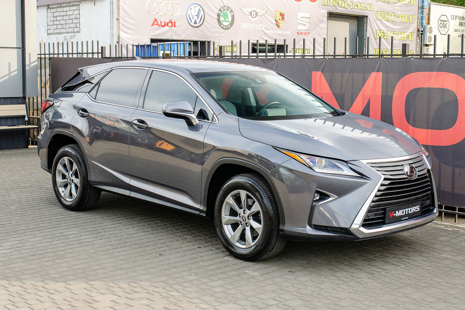 Продам Lexus RX 350 FWD 2019 года в Киеве