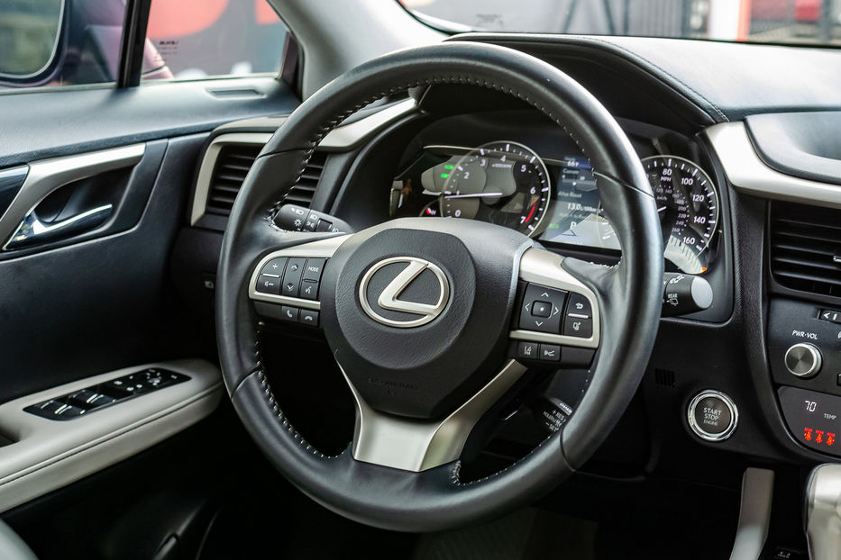 Продам Lexus RX 350 FWD 2019 года в Киеве