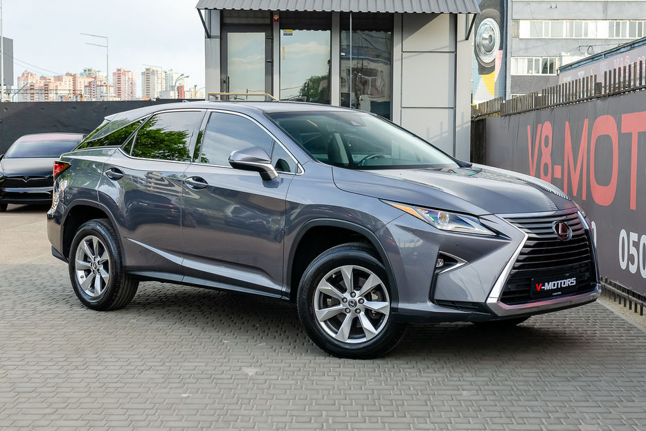 Продам Lexus RX 350 FWD 2019 года в Киеве