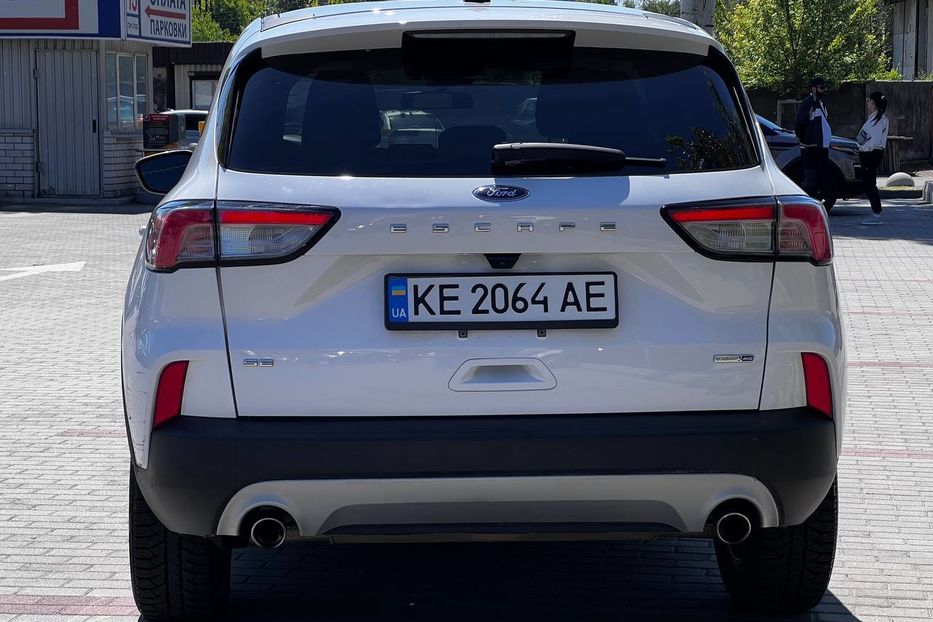 Продам Ford Escape 2019 года в Днепре