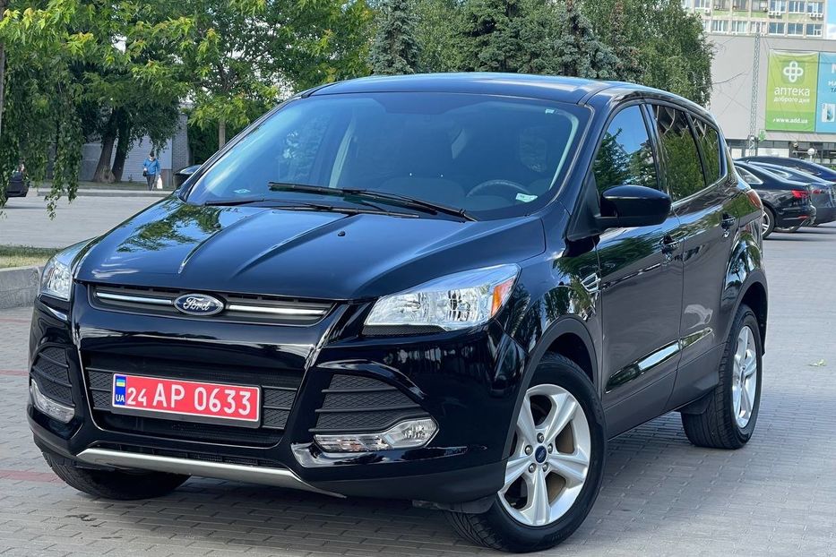 Продам Ford Escape 2016 года в Днепре