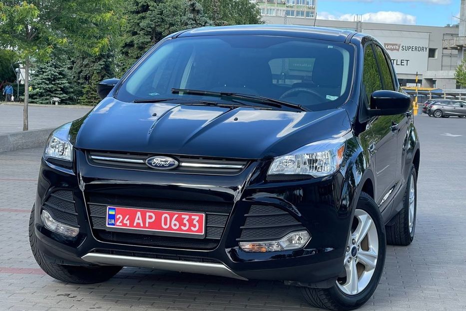 Продам Ford Escape 2016 года в Днепре