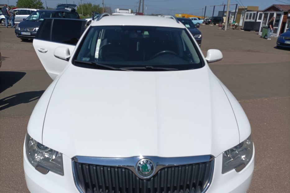 Продам Skoda Superb максимал 2011 года в Одессе