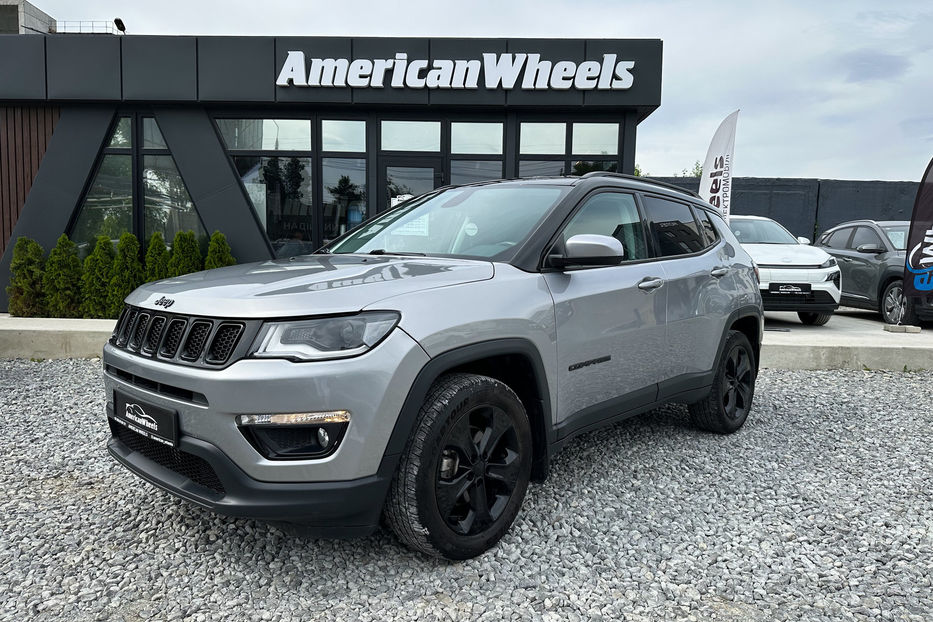 Продам Jeep Compass Latitude 2018 года в Черновцах