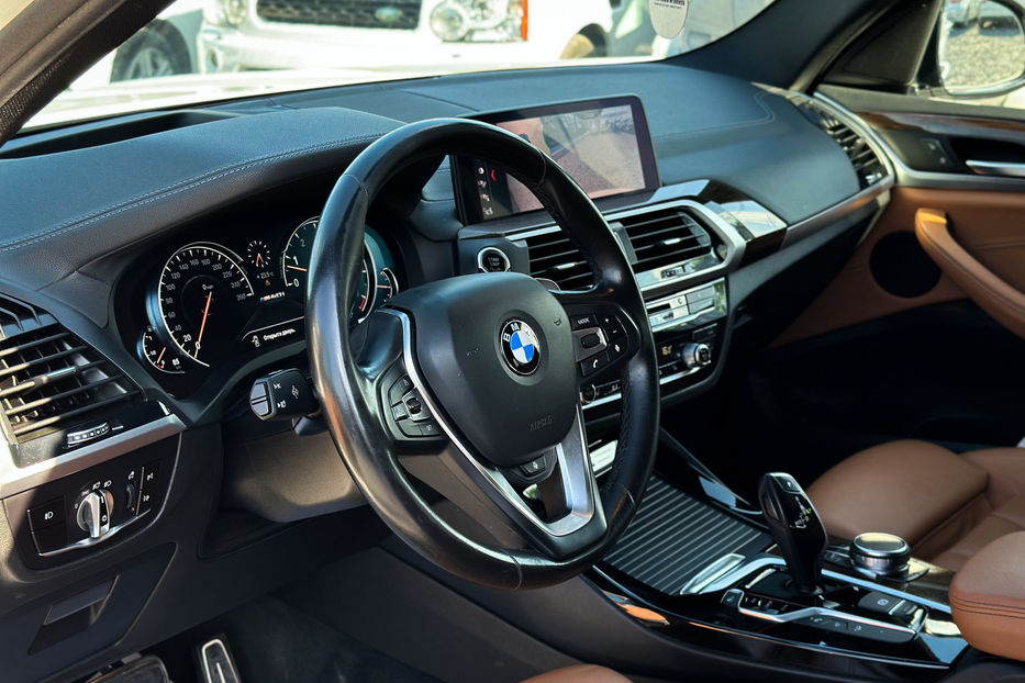 Продам BMW X3 XDRIVE M40I 2018 года в Черновцах