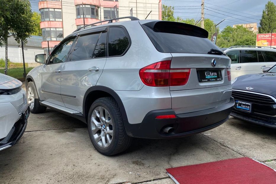 Продам BMW X5 2010 года в Черновцах