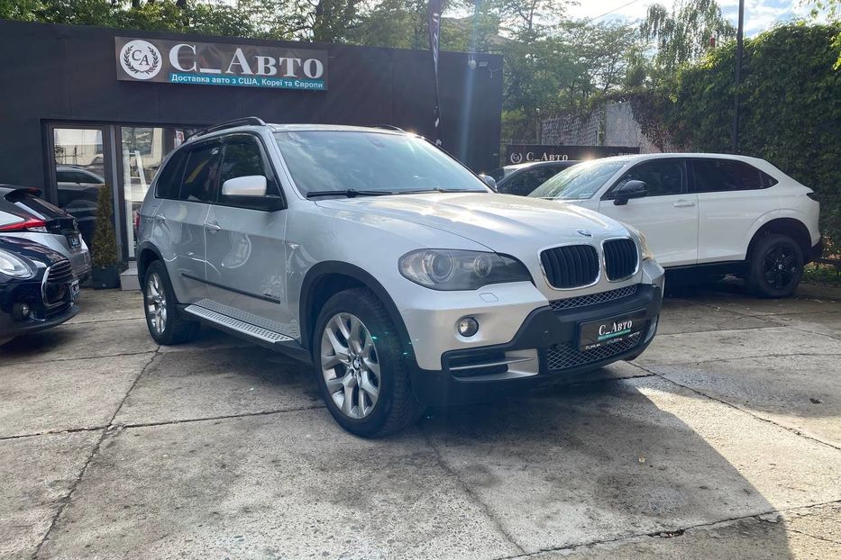 Продам BMW X5 2010 года в Черновцах