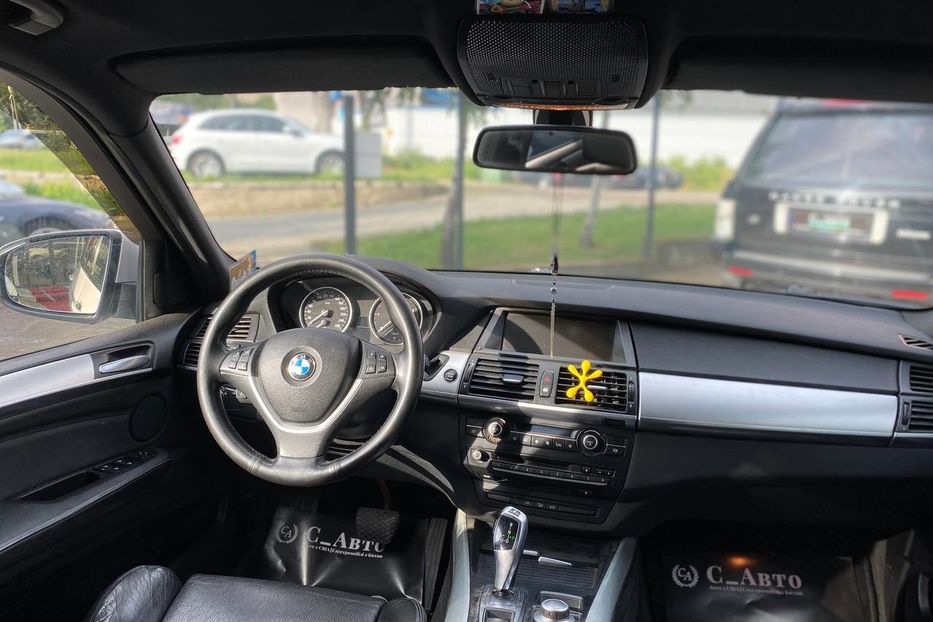 Продам BMW X5 2010 года в Черновцах