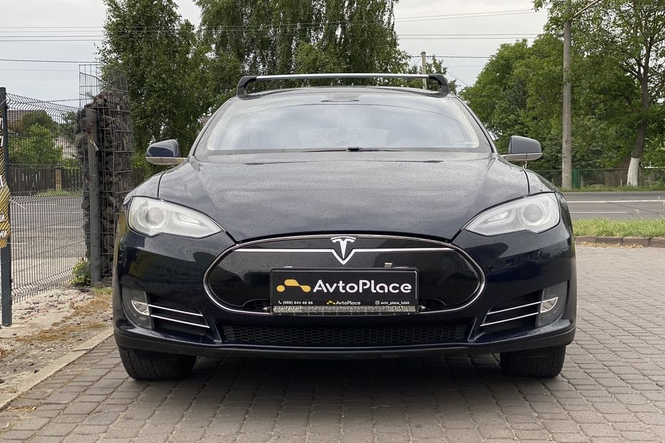 Продам Tesla Model S Performance 2013 года в Луцке