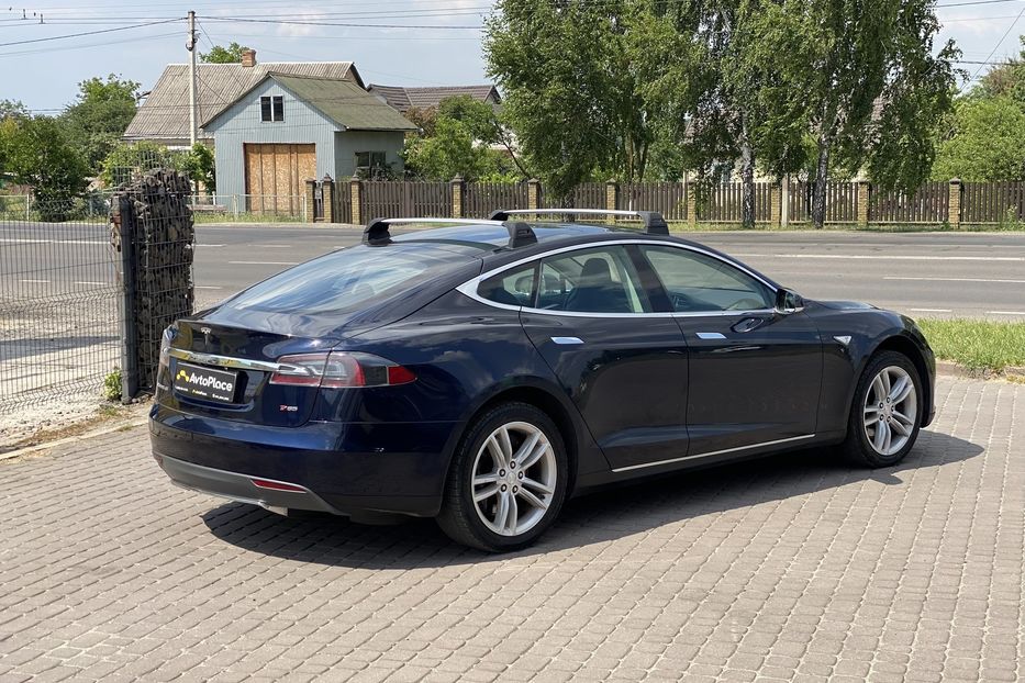 Продам Tesla Model S Performance 2013 года в Луцке