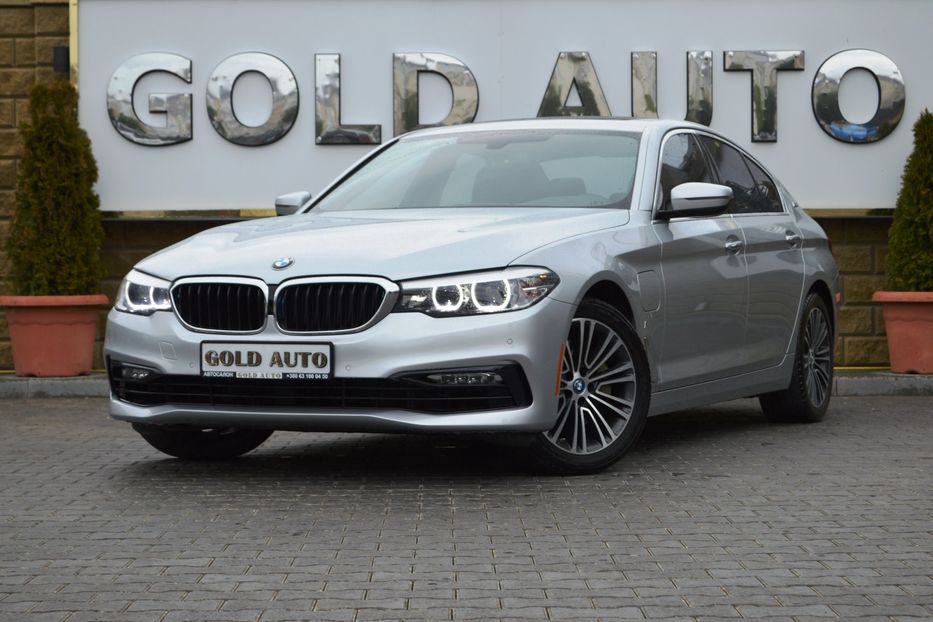 Продам BMW 530 е 2018 года в Одессе