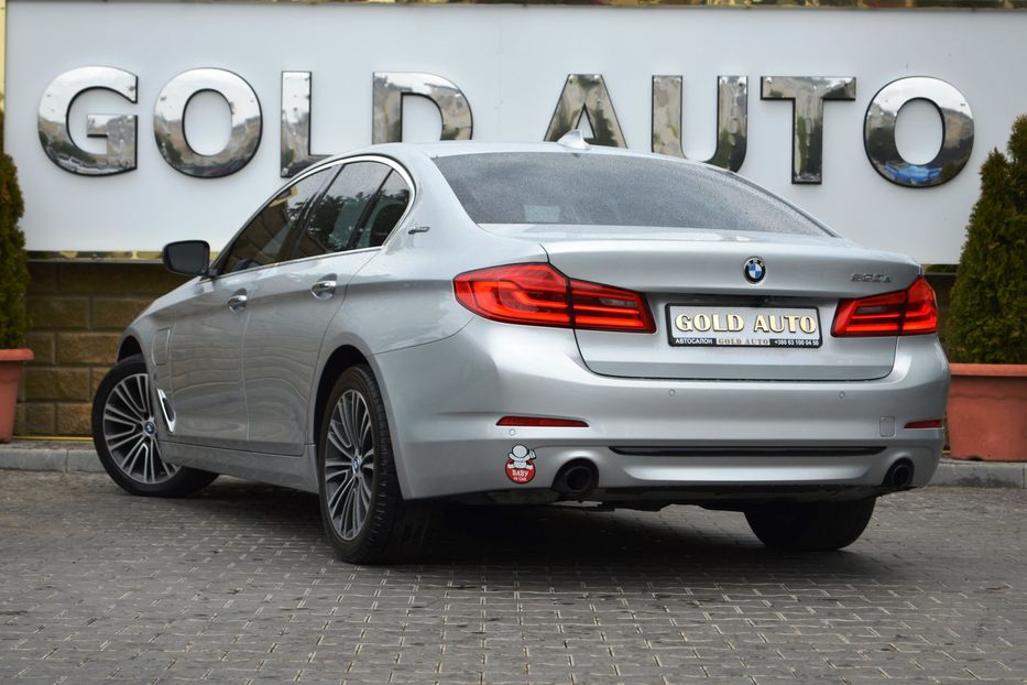 Продам BMW 530 е 2018 года в Одессе