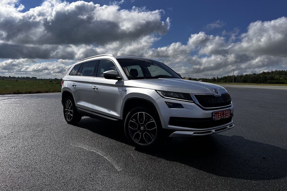 Продам Skoda kodiak Scout 4х4  2020 года в Житомире