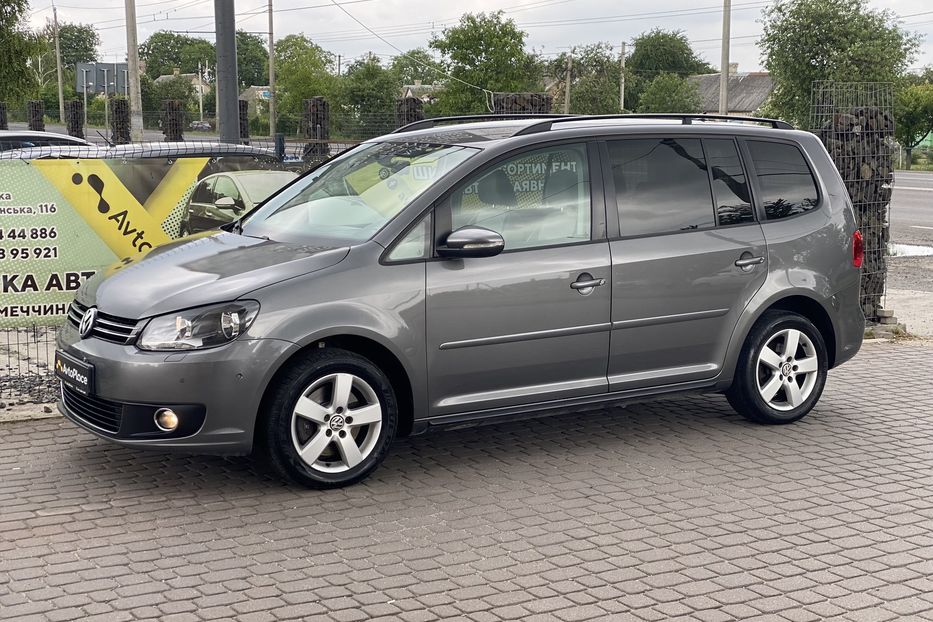 Продам Volkswagen Touran 7 місць 2011 года в Луцке