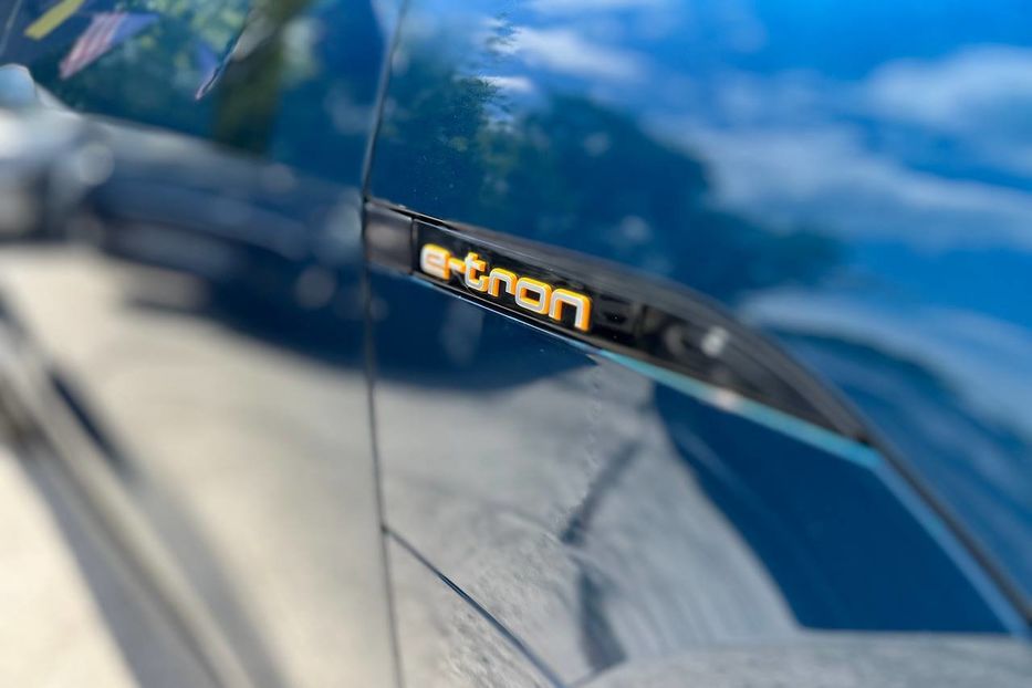 Продам Audi E-Tron Prestige 2019 года в Черновцах