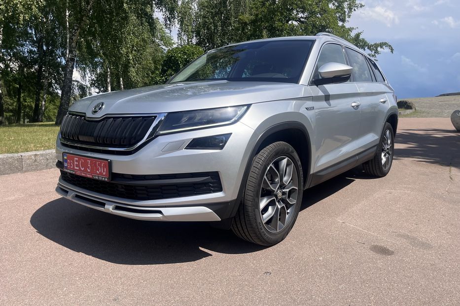 Продам Skoda kodiak Scout 4х4  2020 года в Житомире