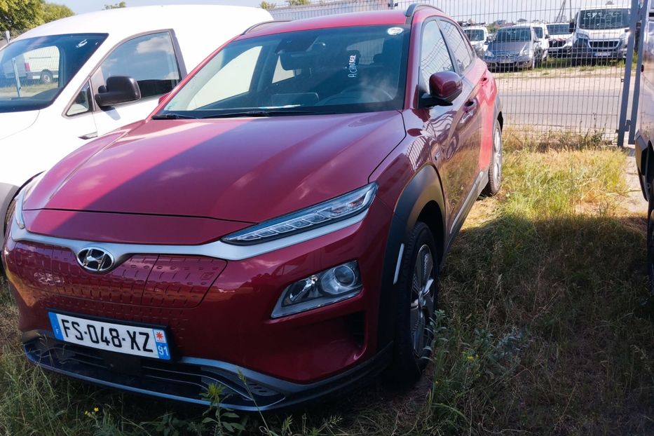 Продам Hyundai Kona CCS NAVI LED NE MALOVANA  2020 года в Львове