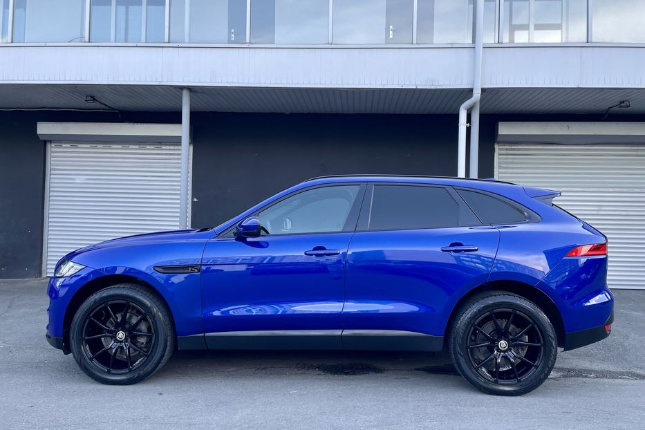 Продам Jaguar F-Pace 25t 2017 года в Киеве