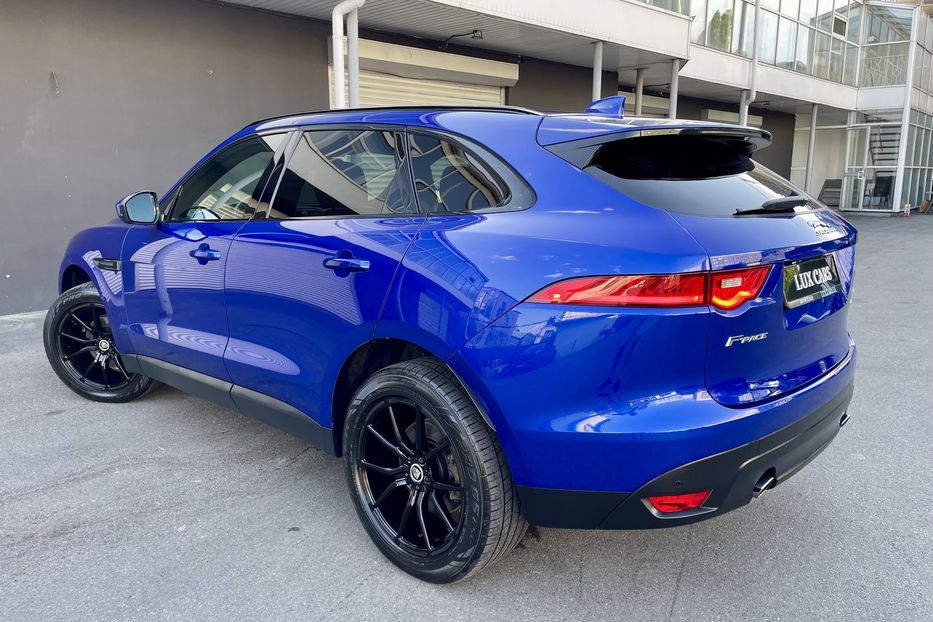 Продам Jaguar F-Pace 25t 2017 года в Киеве