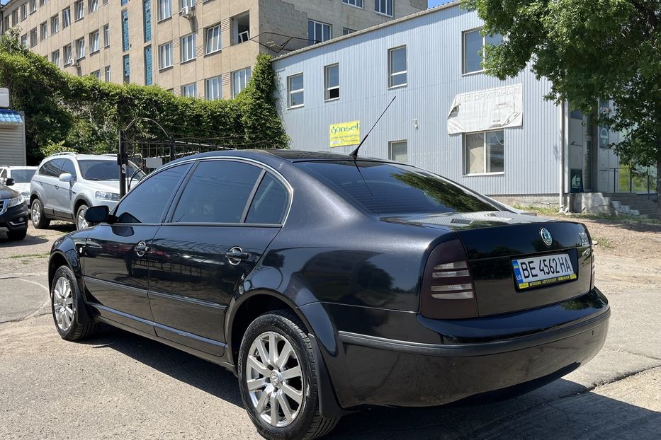 Продам Skoda Superb Oficial 2004 года в Николаеве