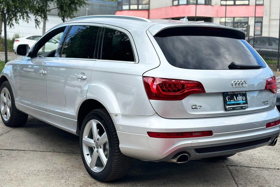 Продам Audi Q7 2015 года в Черновцах