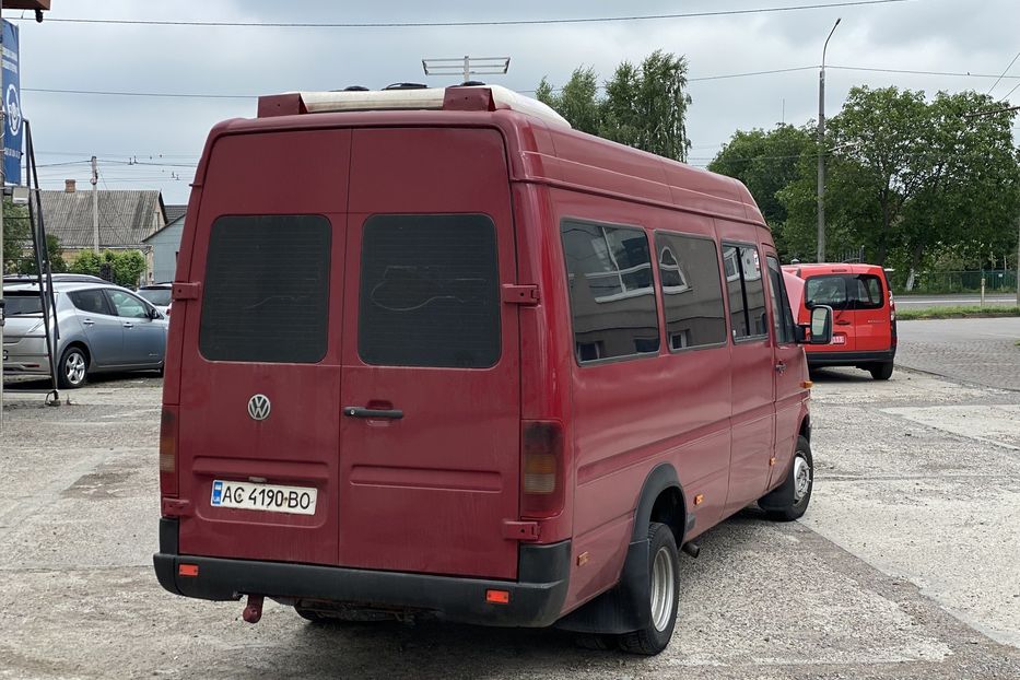 Продам Volkswagen LT пасс. 17 місць  2002 года в Луцке