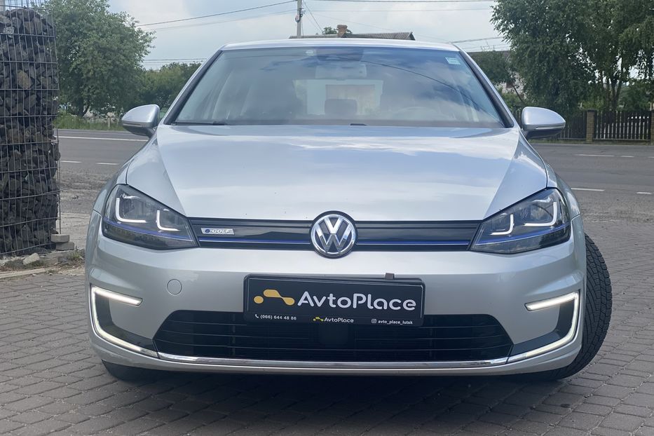 Продам Volkswagen e-Golf 2014 года в Луцке