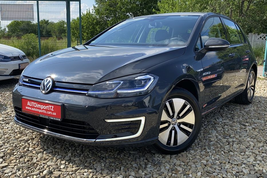 Продам Volkswagen e-Golf CCS Підігрів сидінь +Колеса 2021 года в Львове