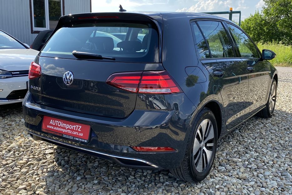 Продам Volkswagen e-Golf CCS Підігрів сидінь +Колеса 2021 года в Львове