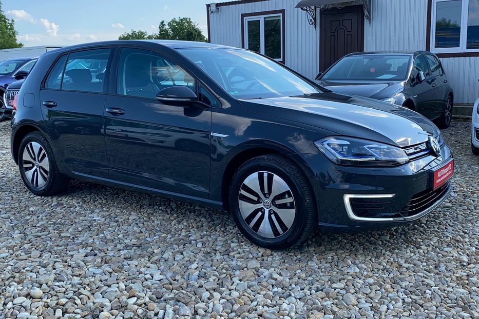 Продам Volkswagen e-Golf CCS Підігрів сидінь +Колеса 2021 года в Львове