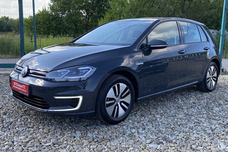 Продам Volkswagen e-Golf CCS Підігрів сидінь +Колеса 2021 года в Львове