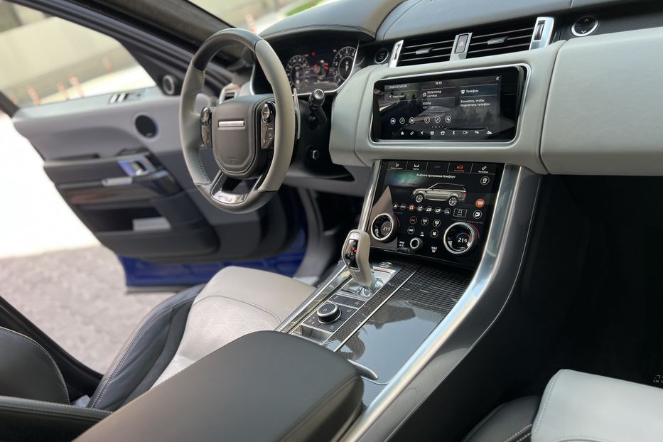 Продам Land Rover Range Rover Sport 2020 года в Киеве