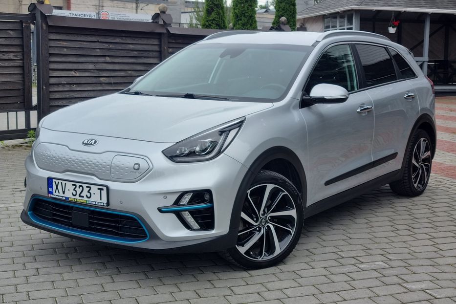 Продам Kia Niro Executive 64kWh SOH 100% 2019 года в Тернополе