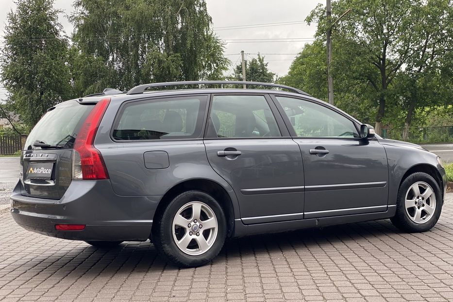 Продам Volvo V50 2008 года в Луцке