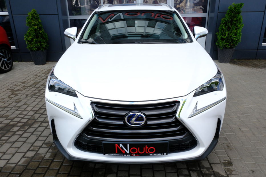 Продам Lexus NX 300 Hybrid 2017 года в Одессе