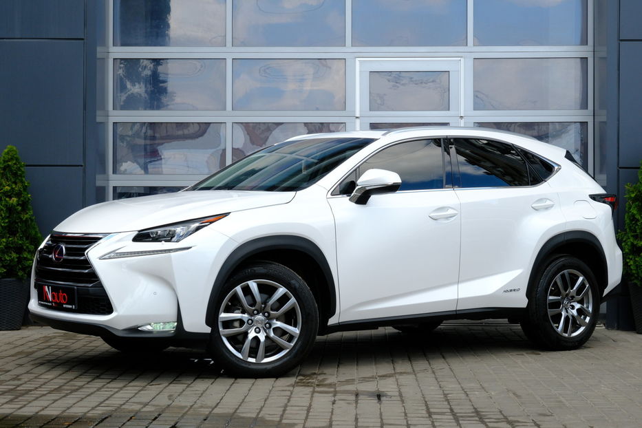 Продам Lexus NX 300 Hybrid 2017 года в Одессе