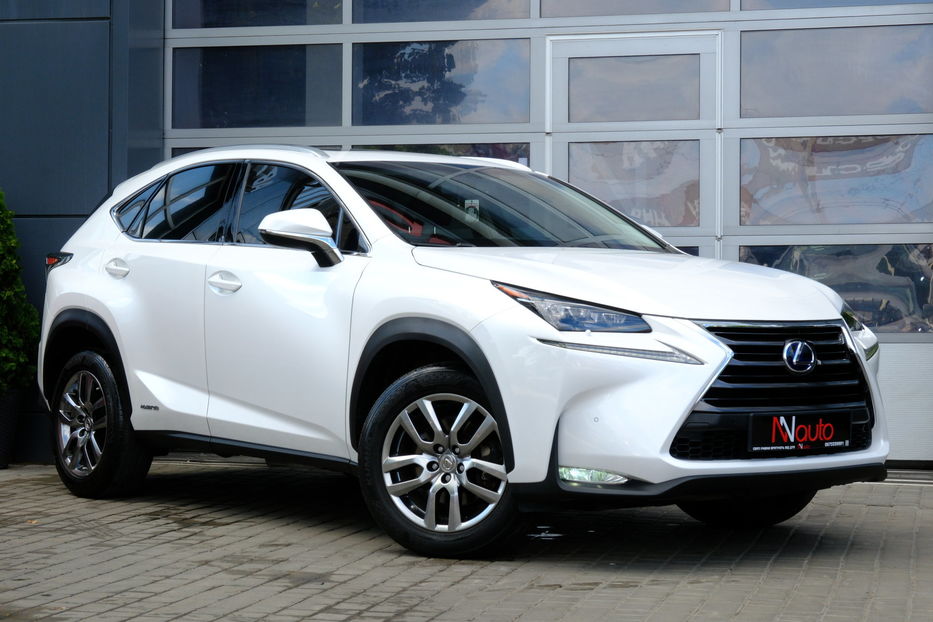 Продам Lexus NX 300 Hybrid 2017 года в Одессе