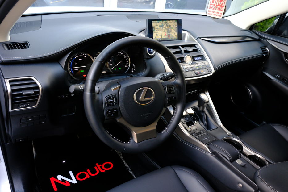 Продам Lexus NX 300 Hybrid 2017 года в Одессе