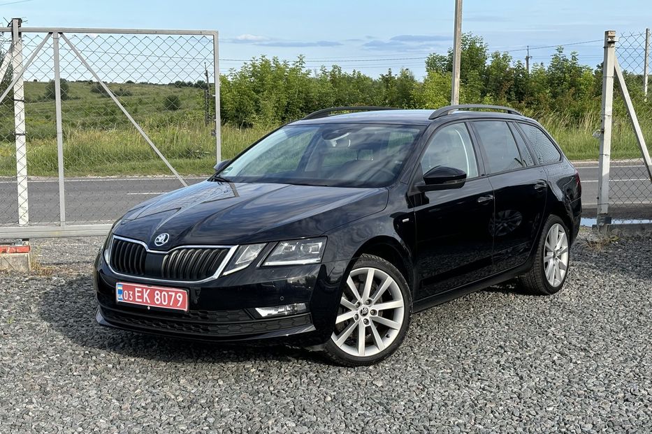 Продам Skoda Octavia A7 2.0 110квт DSG 4X4 2019 года в Львове