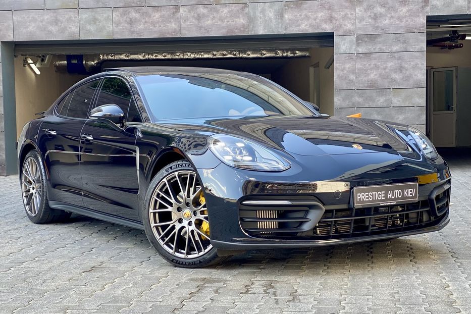 Продам Porsche Panamera 4 Platinum Edition 2022 года в Киеве