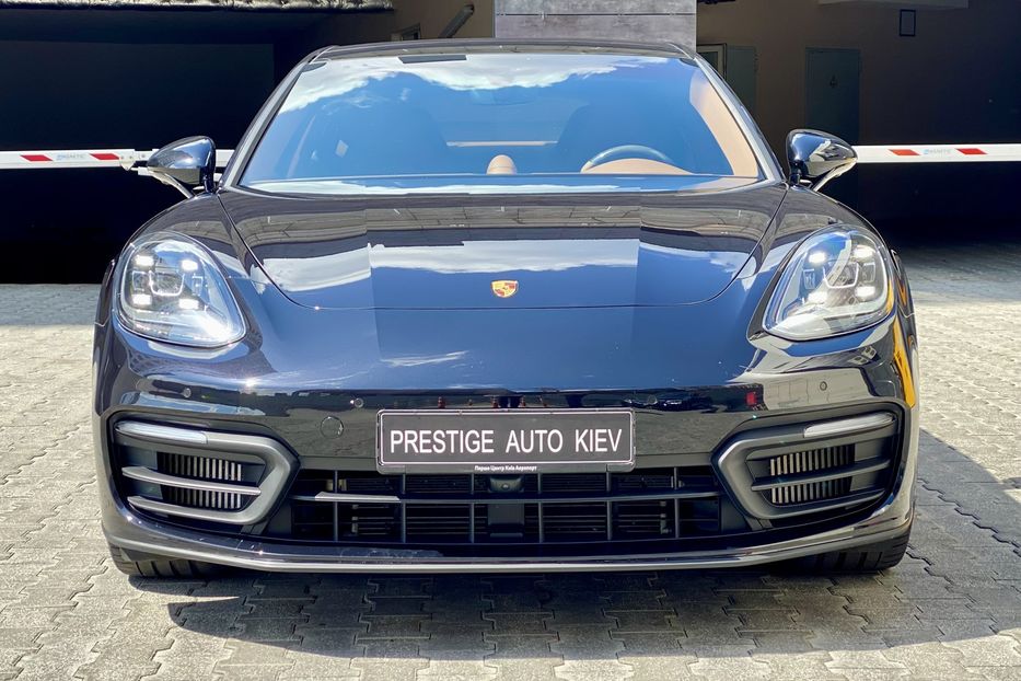 Продам Porsche Panamera 4 Platinum Edition 2022 года в Киеве