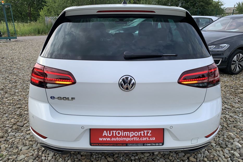 Продам Volkswagen e-Golf Highline Full LEDТепловийШкіра 2019 года в Львове